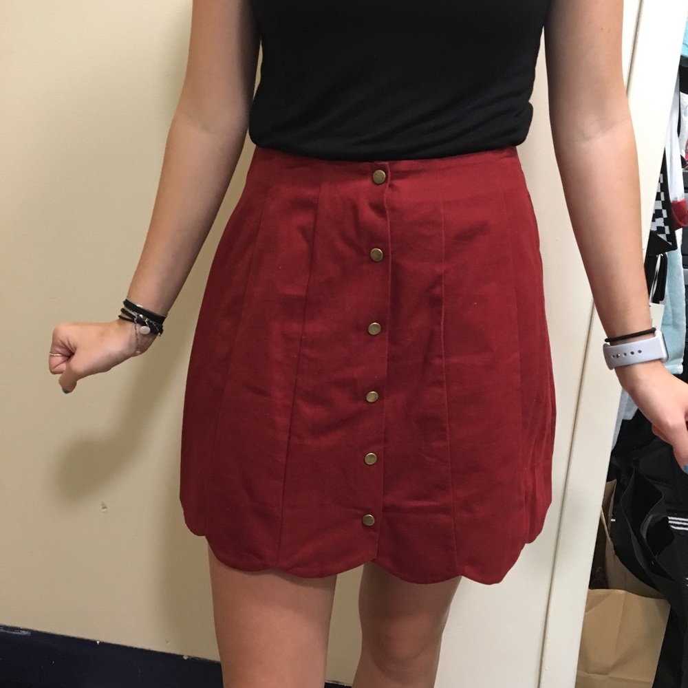 Red scalloped bottom skirt